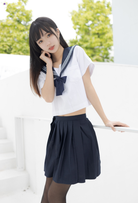 白丝萝莉控一只喵喵梓紧急企划写真图片以及视频资源合集