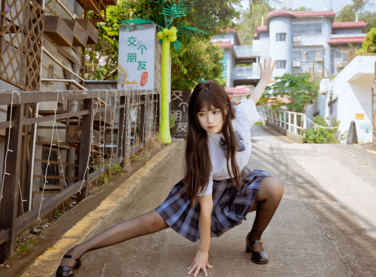 不呆猫泳衣JK学妹写真合集 – 清纯校园风与性感泳装写真资源下载