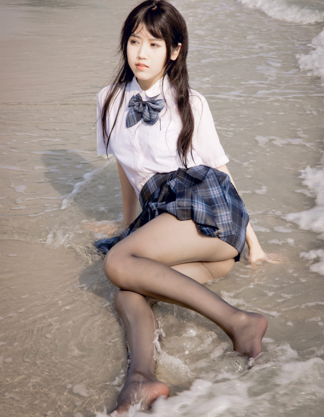 不呆猫泳衣JK学妹写真合集 – 清纯校园风与性感泳装写真资源下载