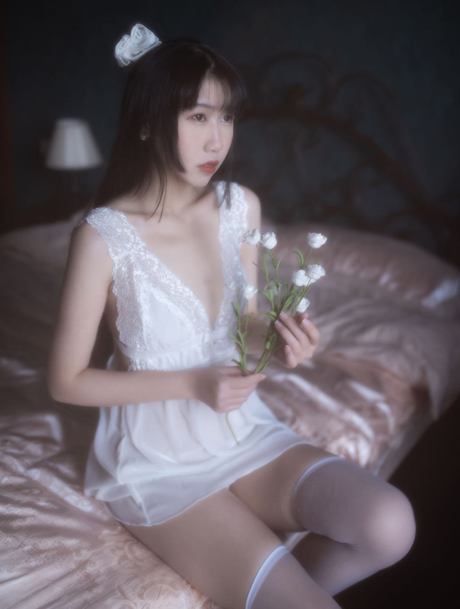 制服诱惑：不呆猫 星空摄影写真资源合集下载