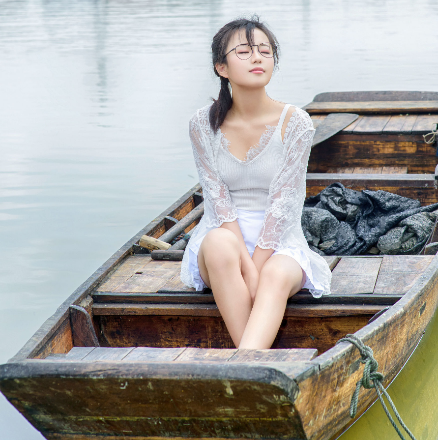 御女郎性感妹妹 仓井优香喵写真：迷人写真图片