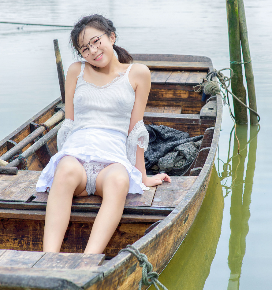 御女郎性感妹妹 仓井优香喵写真:迷人写真图片 御女郎性感妹妹 仓井优香喵写真:迷人写真图片