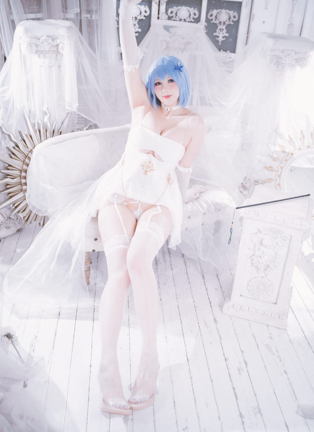 白丝美腿福利 兔胖胖min 写真图包合集下载