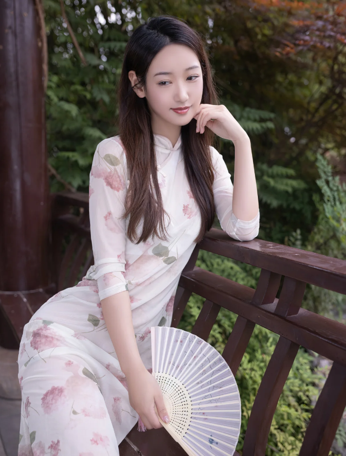 丝袜美腿福利 秀人网唐安琪写真资源合集下载