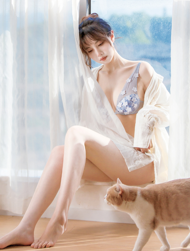 白丝美腿福利念雪 写真图片以及视频合集下载 白丝美腿福利念雪 写真图片以及视频合集下载