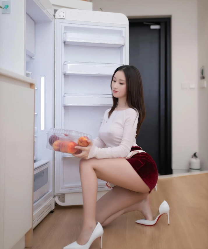 独处的宁静时光 秀人网杏子写真资源合集下载 独处的宁静时光 秀人网杏子写真资源合集下载