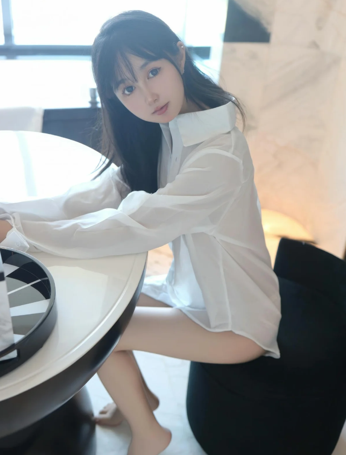 秀人网模特林好好写真套图合集下载 | 高清性感写真 秀人网模特林好好写真套图合集下载 | 高清性感写真