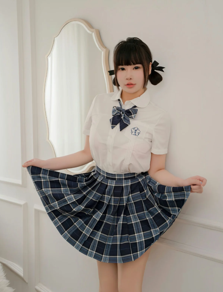 制服诱惑 水塔塔 模范学院写真资源合集下载