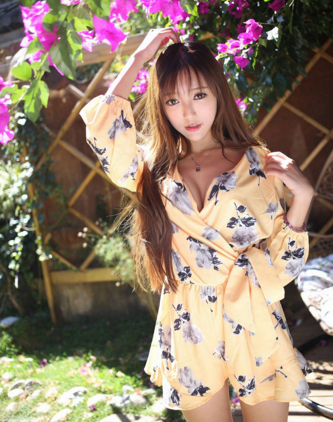 白丝美腿福利 王馨瑶Yanni秀人网写真资源合集下载 白丝美腿福利 王馨瑶Yanni秀人网写真资源合集下载