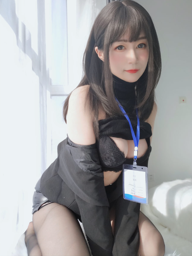 黑丝御姐 白银81 写真资源合集下载