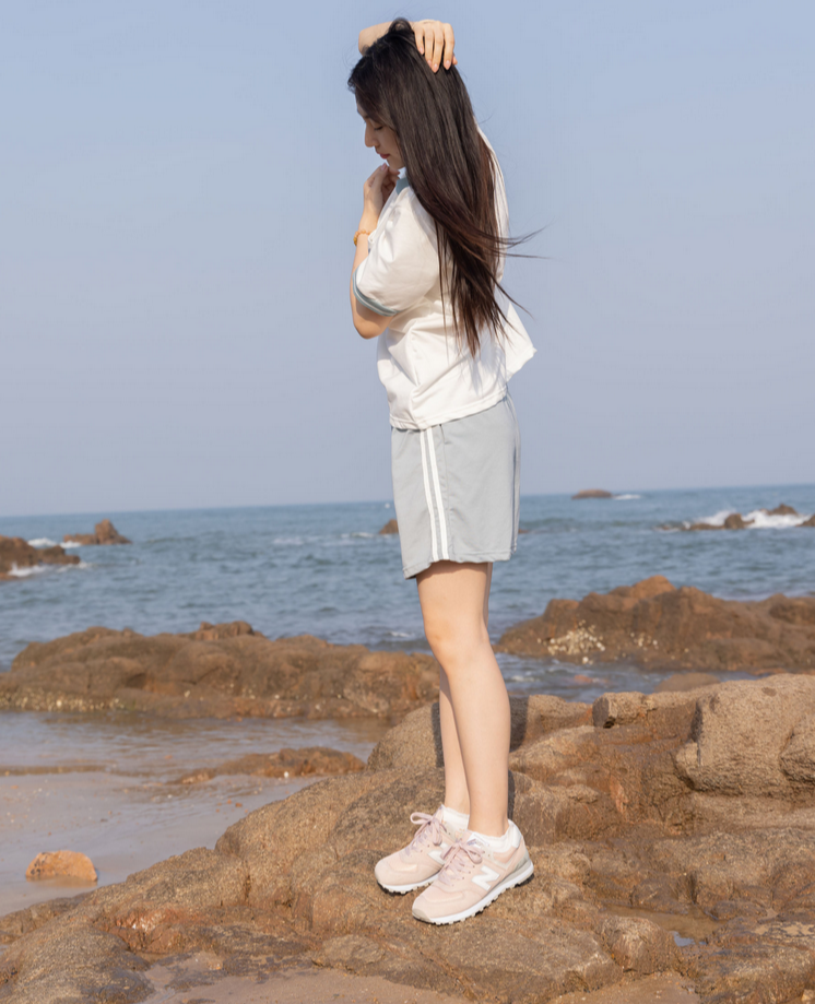 物恋传媒 美兔 海边清新写真套图合集下载