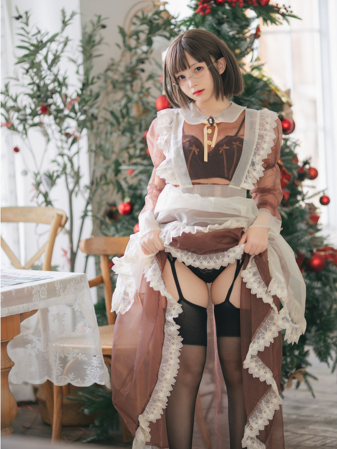 知名动漫coser 花铃:透明女仆主题写真 知名动漫coser 花铃:透明女仆主题写真