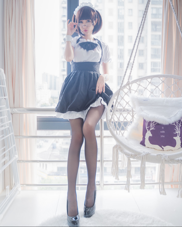 西园寺南歌 甜美女仆写真套图合集下载