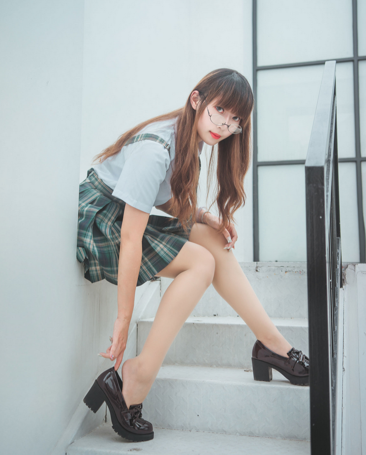 知名coser Money冷冷 JK制服写真资源合集下载 知名coser Money冷冷 JK制服写真资源合集下载