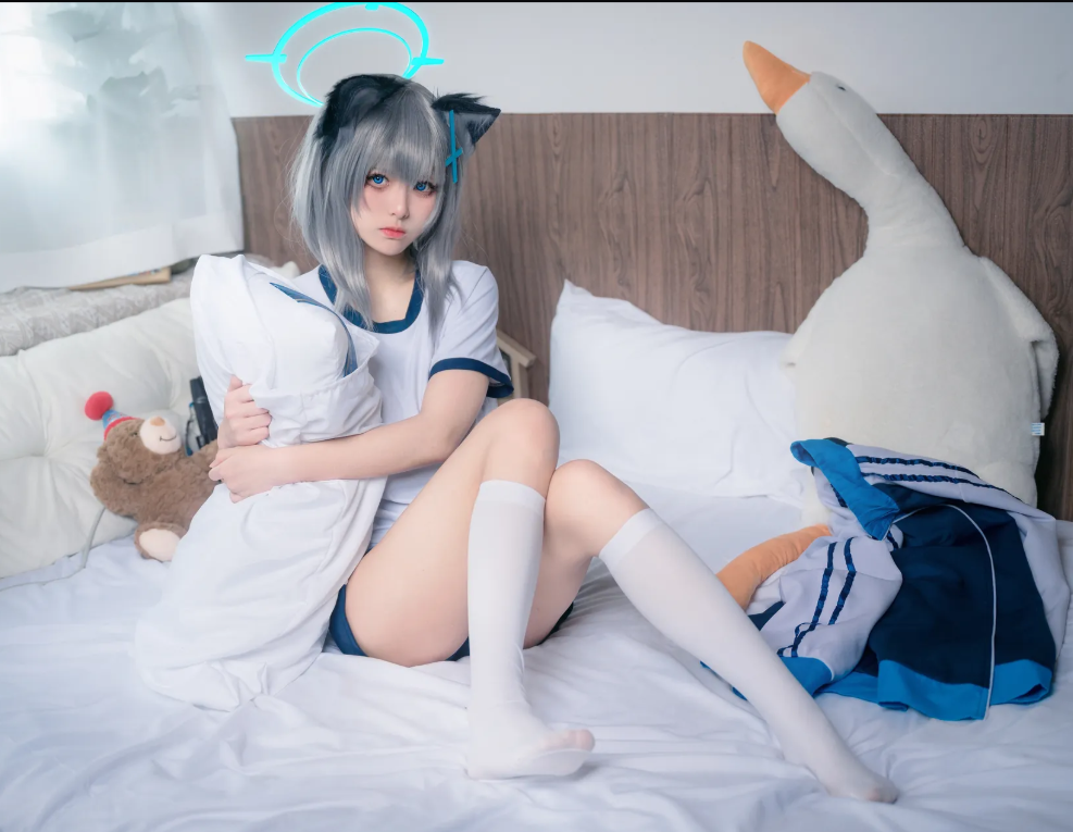 九柒喵 软萌 兽耳少女午后时光写真图包合集下载