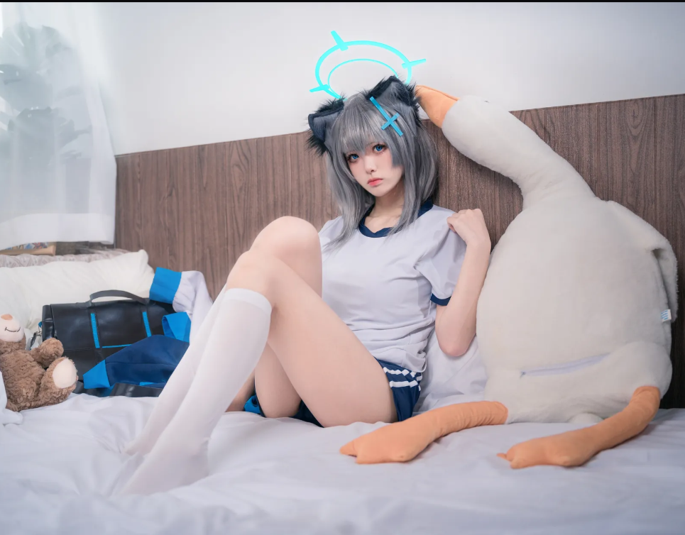 九柒喵 软萌 兽耳少女午后时光写真图包合集下载