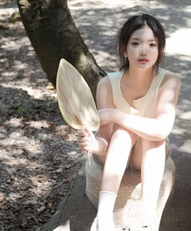 制服诱惑可爱学妹于炜婕放学后的邂逅写真图片以及视频合集下载 制服诱惑可爱学妹于炜婕放学后的邂逅写真图片以及视频合集下载