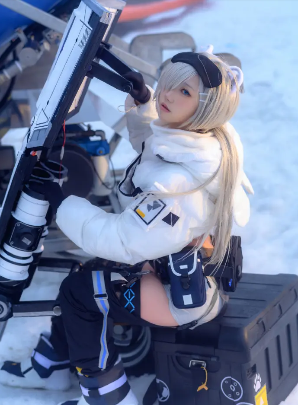 制服诱惑破冰美人亦南南南极地探险主题写真资源合集下载 制服诱惑破冰美人亦南南南极地探险主题写真资源合集下载