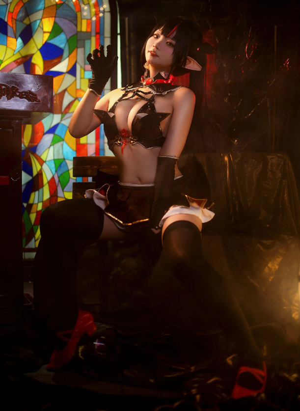 黑丝美腿福利魅惑伊喵君黑暗幻想写真图片以及视频合集下载