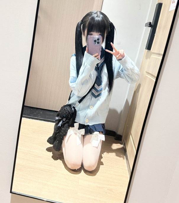 萝莉少女控微密圈可爱佐佐酱双面cos写真套图合集下载