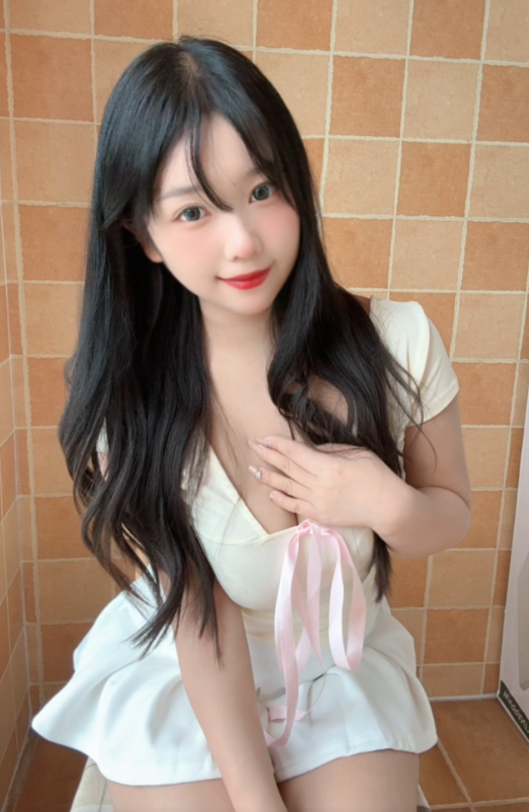 微密圈 巨乳美女 温柔可爱多多杨夕阳公园邂逅写真资源合集下载