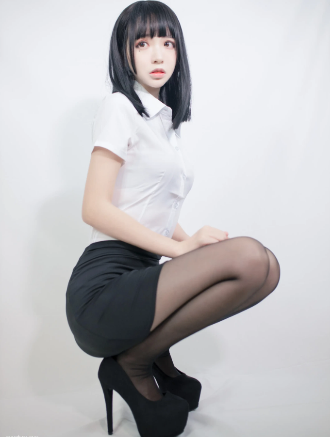 喵糖映画性感OL少女写真套图合集下载 喵糖映画性感OL少女写真套图合集下载