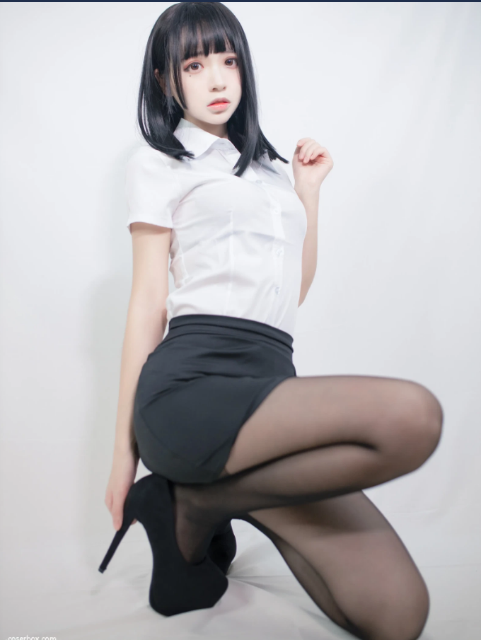 喵糖映画性感OL少女写真套图合集下载 喵糖映画性感OL少女写真套图合集下载