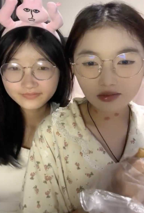 可爱 困困兔 日常自拍 写真图片以及视频合集下载