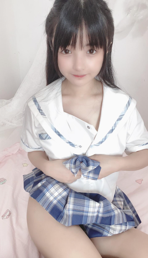 制服诱惑清纯失眠小宁学院风清纯诱惑写真资源合集下载