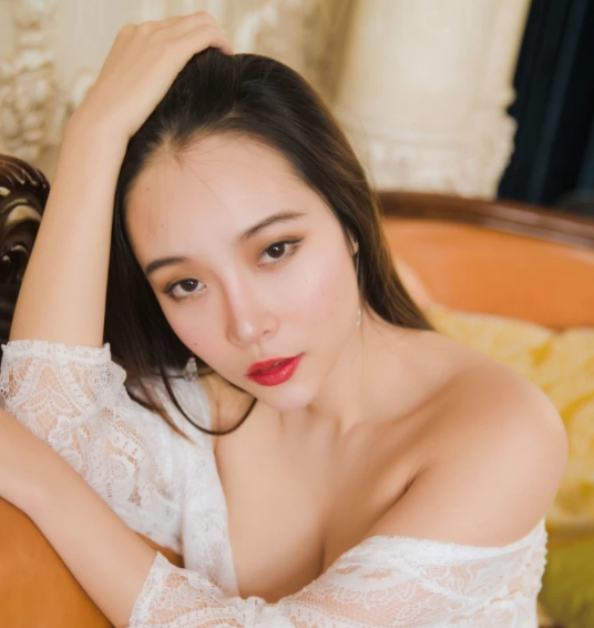 孙禾颐 多面魅力写真,居家慵懒与海滩性感并存写真资源合集下载 孙禾颐 多面魅力写真,居家慵懒与海滩性感并存写真资源合集下载