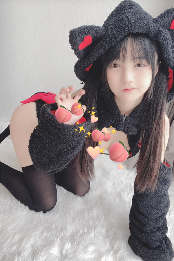 萝莉少女控清纯文艺宁宁子同学居家贝斯少女写真图片以及视频资源合集 萝莉少女控清纯文艺宁宁子同学居家贝斯少女写真图片以及视频资源合集