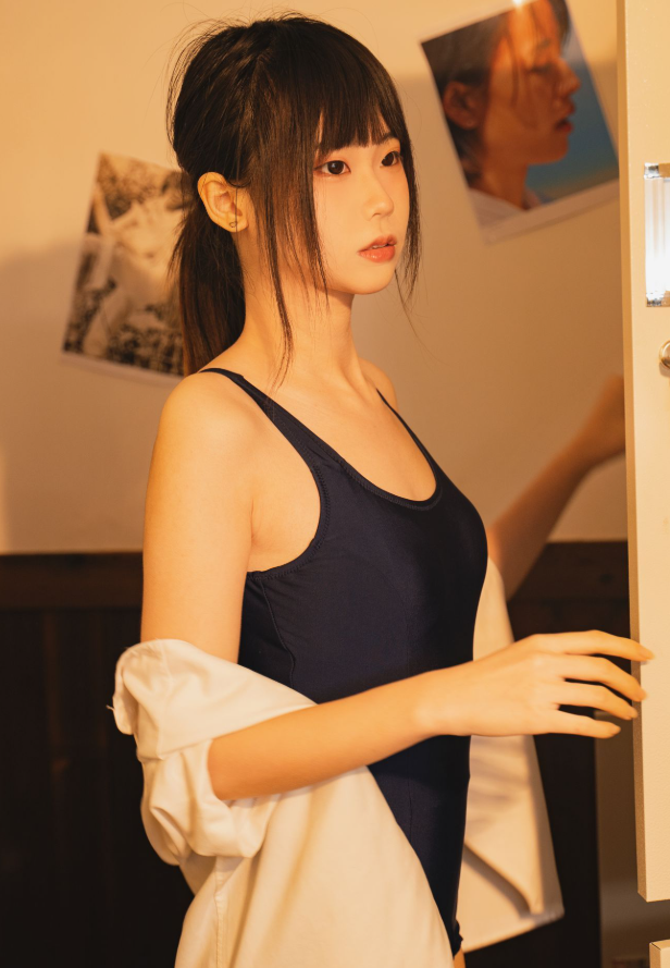 安曜曜 禁忌圣像写真图包合集下载