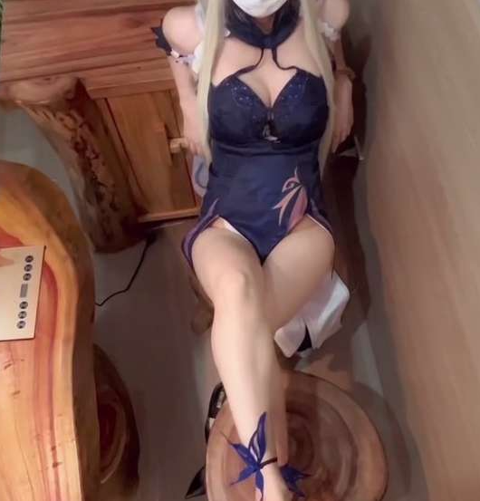 制服诱惑 可爱小熊奈奈居家学生制服写真套图合集下载 制服诱惑 可爱小熊奈奈居家学生制服写真套图合集下载