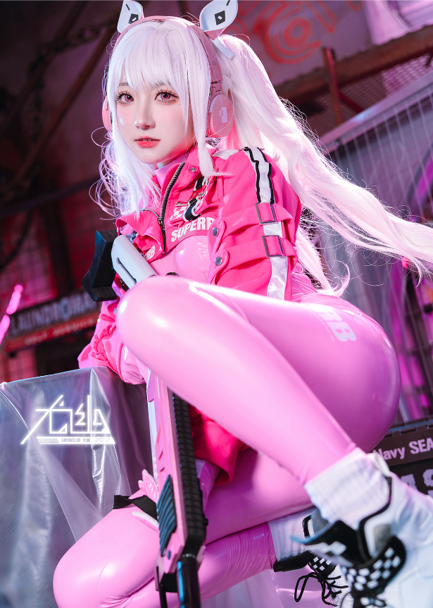 萝莉少女控尤幽 粉色未来战姬写真资源合集下载