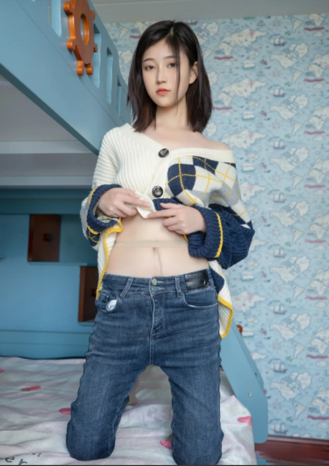 巨乳美女 高贵年年nnian 异域女神风情写真图片以及视频合集下载