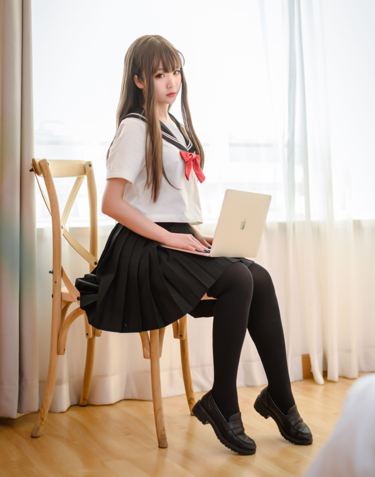 是青水 JK制服专注阅读写真图片以及视频合集下载 是青水 JK制服专注阅读写真图片以及视频合集下载