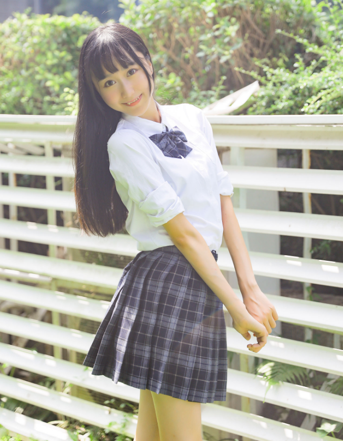 美腿控福利清纯木绵绵校园写真写真图包合集下载 美腿控福利清纯木绵绵校园写真写真图包合集下载