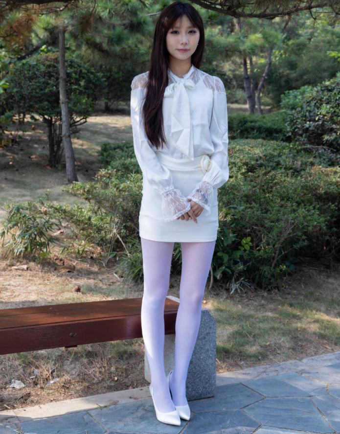 白丝萝莉控 泡泡 物恋传媒写真套图合集下载 白丝萝莉控 泡泡 物恋传媒写真套图合集下载