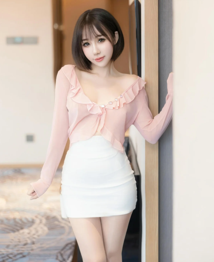 甜美优雅 波巧酱秀人网写真套图合集下载 甜美优雅 波巧酱秀人网写真套图合集下载