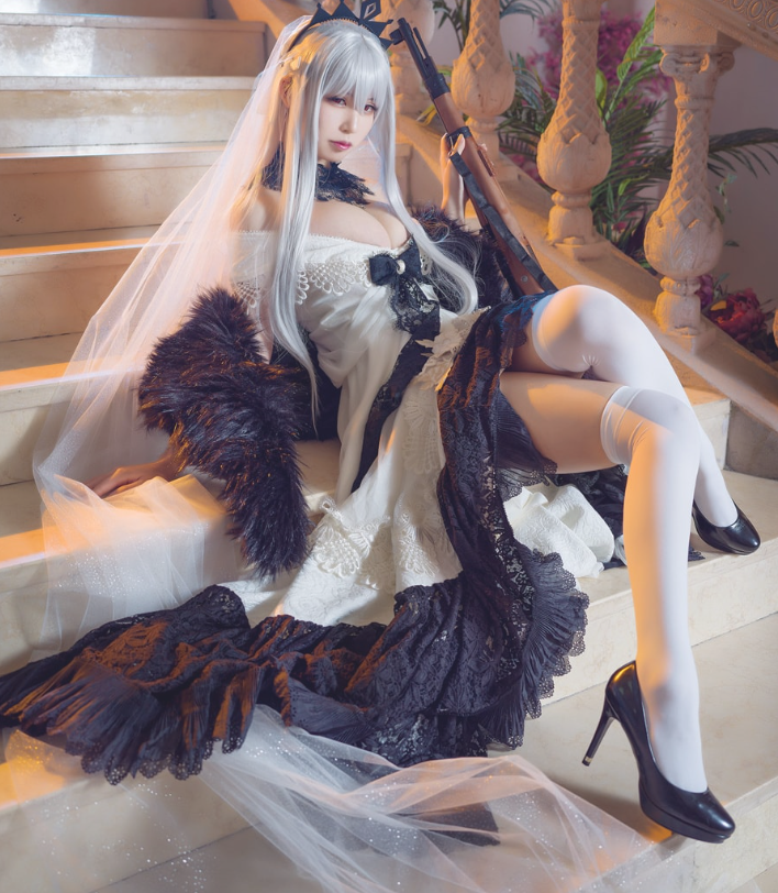 爱老师_PhD 雪阶女王写真图包合集下载