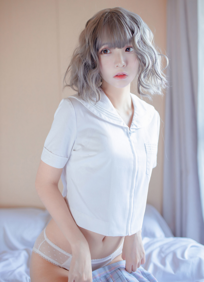 白丝美腿福利 疯猫ss写真资源合集下载