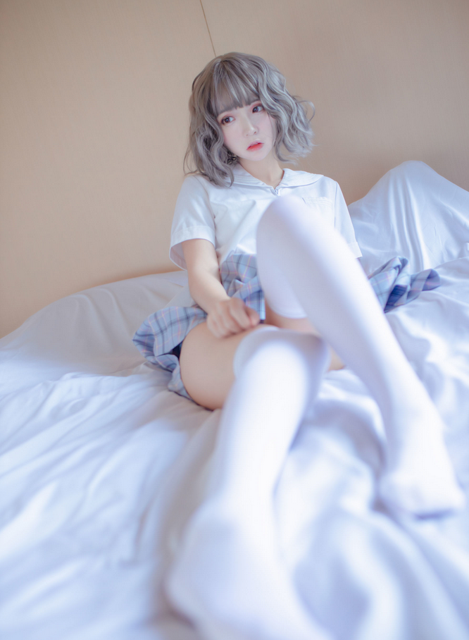 白丝美腿福利 疯猫ss写真资源合集下载 白丝美腿福利 疯猫ss写真资源合集下载