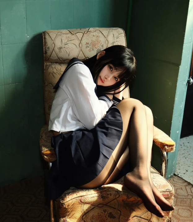 萝莉少女控梦幻模特白莉爱吃巧克力居家纯美写真套图合集下载 萝莉少女控梦幻模特白莉爱吃巧克力居家纯美写真套图合集下载