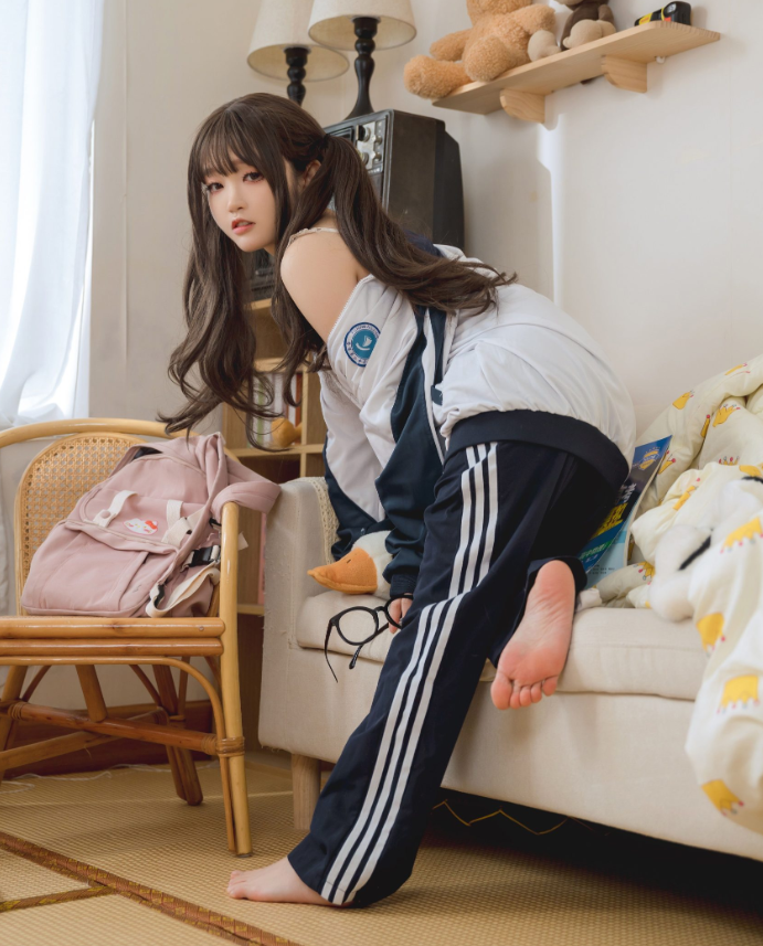 神沢永莉 甜美 花园猫耳女仆写真图片以及视频合集 神沢永莉 甜美 花园猫耳女仆写真图片以及视频合集