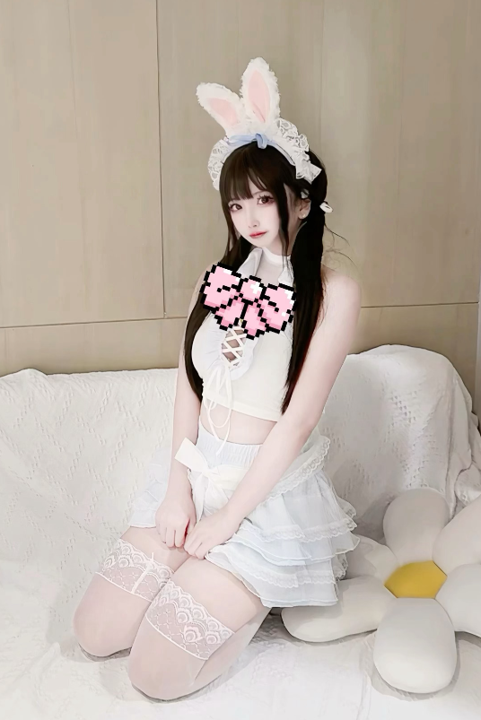 白丝萝莉控清纯筱田甜萌系写真资源合集下载