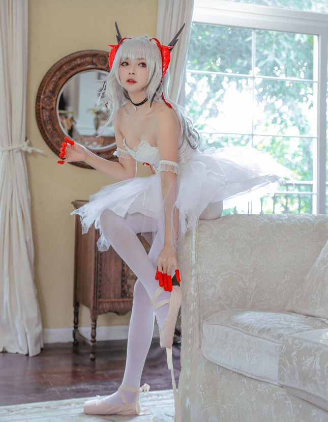 苏嫣嫣阿姨 纯白恶魔芭蕾,圣洁与诱惑交织写真图片以及视频合集下载 苏嫣嫣阿姨 纯白恶魔芭蕾,圣洁与诱惑交织写真图片以及视频合集下载