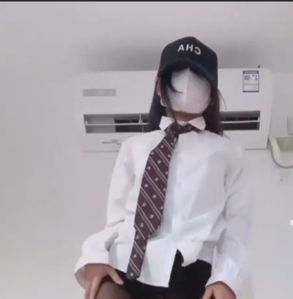 苏小柠 性感学妹的神秘诱惑 写真资源合集下载