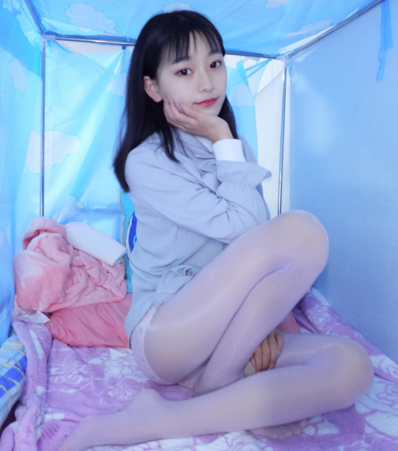 蓓蓓清纯蓝色帐篷私房甜梦写真资源合集下载 蓓蓓清纯蓝色帐篷私房甜梦写真资源合集下载