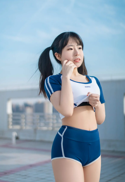 制服诱惑甜美学妹虎森森图书室私拍写真图片以及视频合集下载