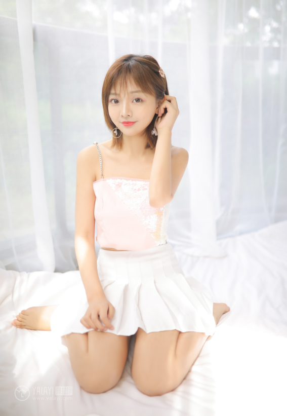 雅拉伊 清新晨间写真套图合集下载